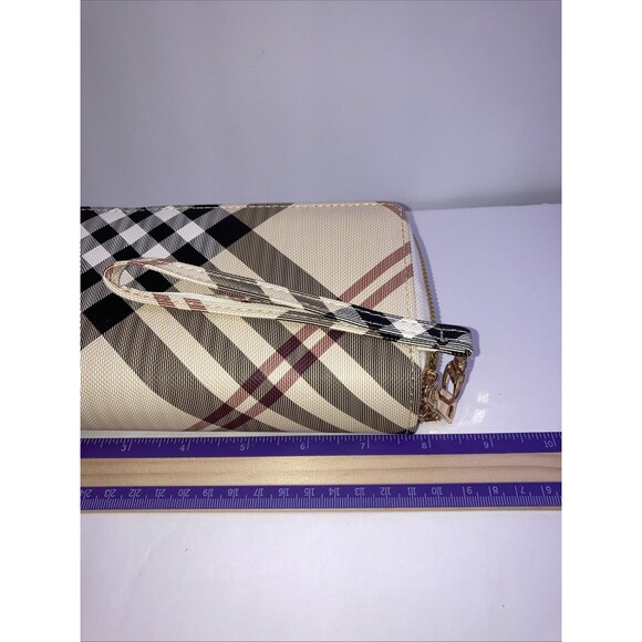 Plaid 2 Compartment Wristlet Beige Brown And Burgundy Plaid - Picture 4 of 5